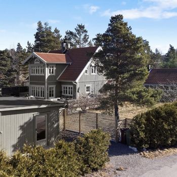 An image of the home at Huldrevägen, Saltsjö-boo