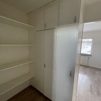 An image of the home at Byggmästarvägen 6, Bro