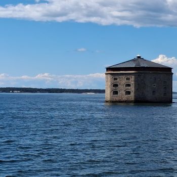 An image of the home at Salutvagen, karlskrona