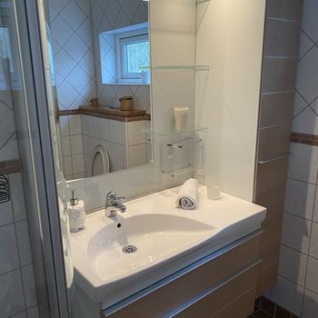 An image of the home at Bäcktorpsvägen, Saltsjö-boo