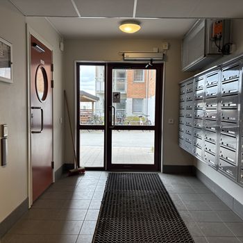 An image of the home at Enbärsvägen 9, Kungsängen