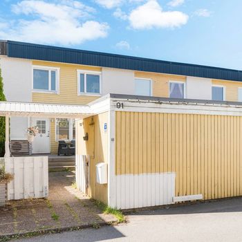 An image of the home at Polkettstigen 91, Upplands-Bro