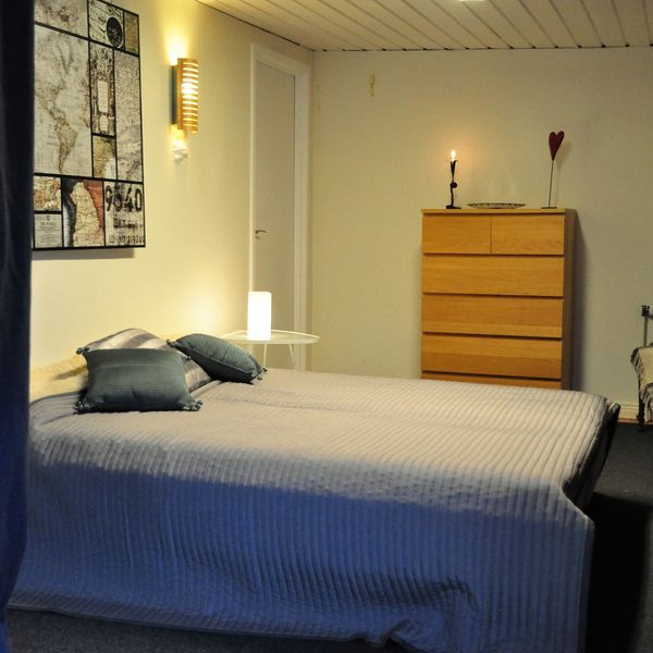 Vikbogatan, House Qasa